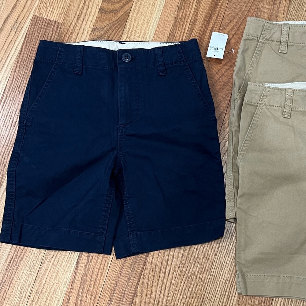 NWT Gap Kids Chino Shorts, sz 7. Navy